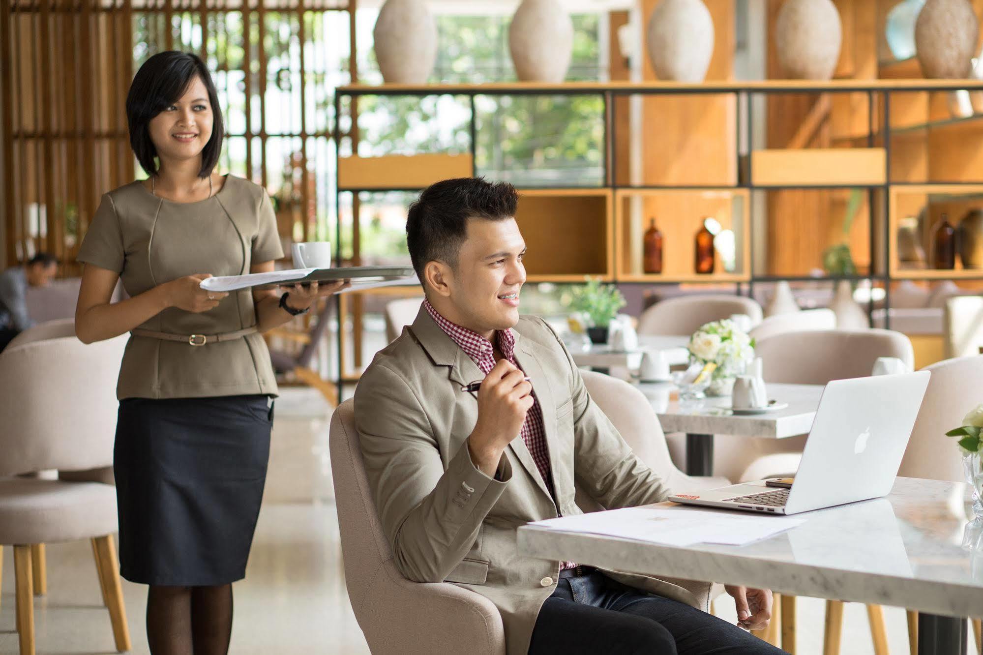 Allstay Hotel Semarang Simpang Lima Εξωτερικό φωτογραφία