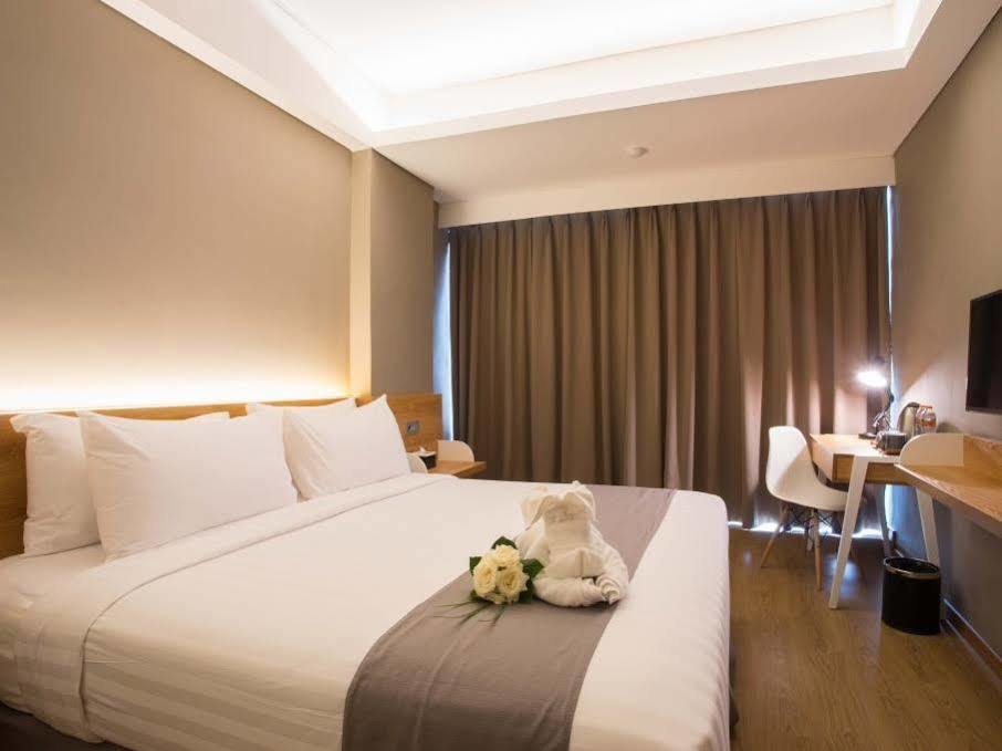 Allstay Hotel Semarang Simpang Lima Εξωτερικό φωτογραφία